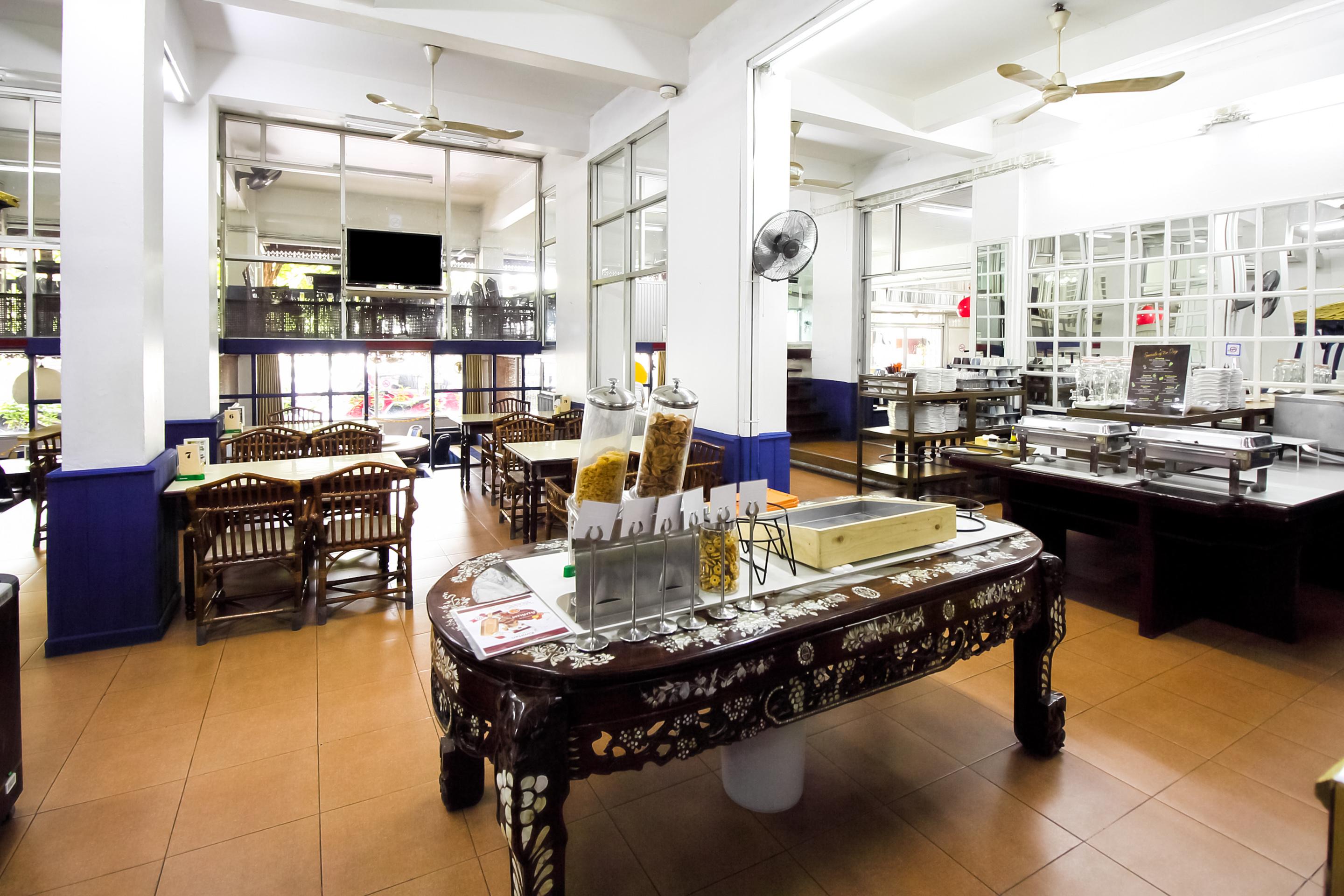 The Krungkasem Srikrung Hotel Bangkok Bagian luar foto